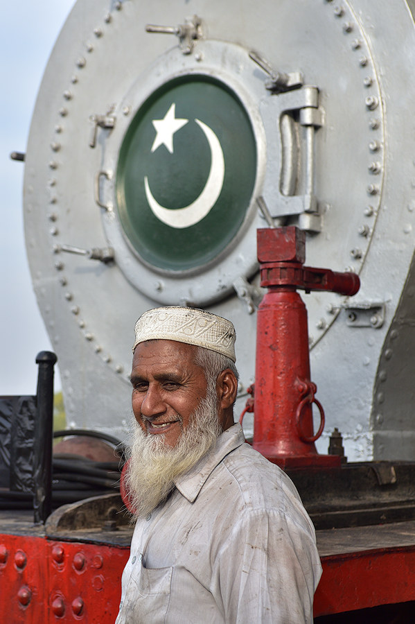 HG/S 2277 Pakistan Railways Tanago