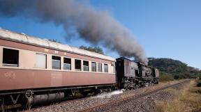 tanagozimbabwe-garrattgaleriebilderZimbabwe-NRZ-Garratt-Dampflok-Tanago-Eisenbahnreisen-Erlebnisreisen-2016-14.jpg