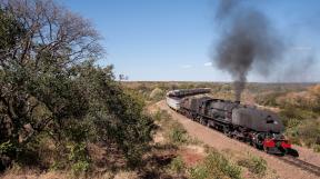 tanagozimbabwe-garrattgaleriebilderZimbabwe-NRZ-Garratt-Dampflok-Tanago-Eisenbahnreisen-Erlebnisreisen-2016-20.jpg