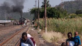 tanagozimbabwe-garrattgaleriebilderZimbabwe-NRZ-Garratt-Dampflok-Tanago-Eisenbahnreisen-Erlebnisreisen-2016-26.jpg