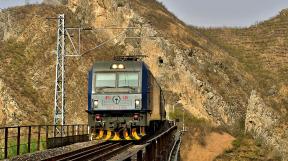 china-moderne-traktion-2019-tanago-erlebnisreisen-eisenbahnreisen-railfan-tours-photo_charter-017.jpg