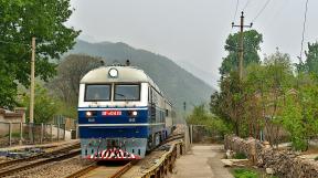 china-moderne-traktion-2019-tanago-erlebnisreisen-eisenbahnreisen-railfan-tours-photo_charter-019.jpg