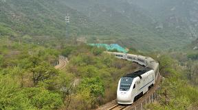 china-moderne-traktion-2019-tanago-erlebnisreisen-eisenbahnreisen-railfan-tours-photo_charter-023.jpg