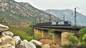 china-moderne-traktion-2019-tanago-erlebnisreisen-eisenbahnreisen-railfan-tours-photo_charter-033.jpg