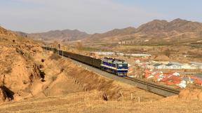 china-moderne-traktion-2019-tanago-erlebnisreisen-eisenbahnreisen-railfan-tours-photo_charter-057.jpg