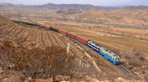 china-moderne-traktion-2019-tanago-erlebnisreisen-eisenbahnreisen-railfan-tours-photo_charter-063.jpg