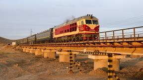 china-moderne-traktion-2019-tanago-erlebnisreisen-eisenbahnreisen-railfan-tours-photo_charter-076.jpg