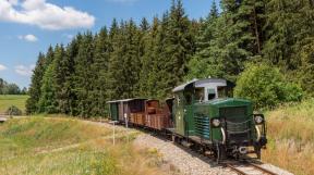 waldviertler-schmalspurbahn-2018-tanago-erlebnisreisen-eisenbahnreisen-railfan-tours-photo_charter-39.jpg