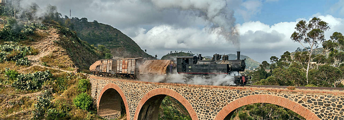 Eritrea Dampflok Mallett Tanago Eisenbahnreisen Erlebnisreisen