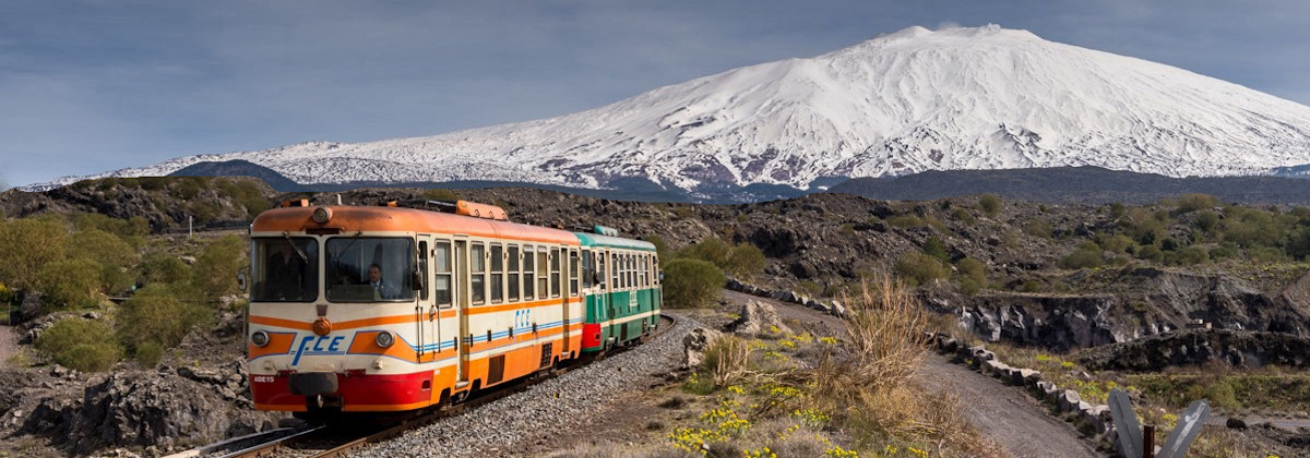 Tanago Eisenbahn Reisen Und Foto Reisen