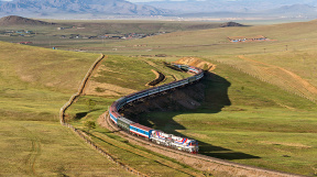 Mongolei-Herbst-2023_tanago-eisenbahnreisen-railfan-tours-41.jpg